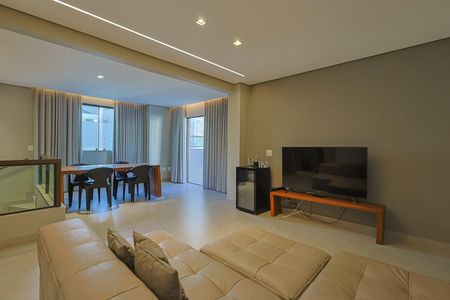 Apartamento à venda com 3 quartos, 108m² em Carmo, Belo Horizonte
