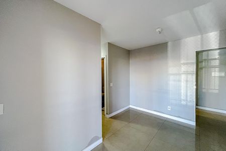 Apartamento para alugar com 60m², 3 quartos e 1 vagaSala