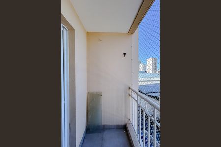 Apartamento para alugar com 60m², 3 quartos e 1 vagaVaranda