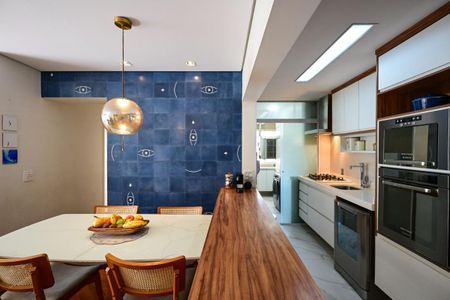 Cozinha de apartamento à venda com 4 quartos, 186m² em Brooklin Novo, São Paulo