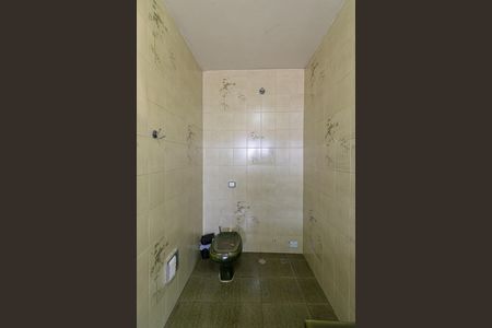 Casa para alugar com 400m², 4 quartos e 3 vagas Casa para alugar com 400m², 4 quartos e 3 vagasBanheiro Suíte 1
