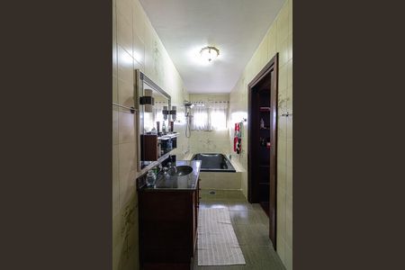 Casa para alugar com 400m², 4 quartos e 3 vagas Casa para alugar com 400m², 4 quartos e 3 vagasBanheiro Suíte 1