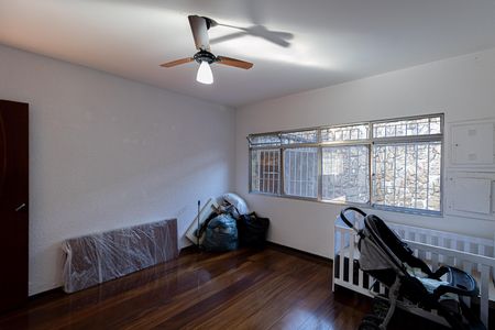 Casa para alugar com 400m², 4 quartos e 3 vagas Casa para alugar com 400m², 4 quartos e 3 vagasQuarto 1