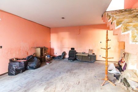 Sala de casa para alugar com 3 quartos, 250m² em Jardim Itapemirim, São Paulo