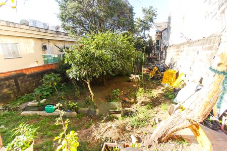 Área externa de casa à venda com 3 quartos, 250m² em Jardim Itapemirim, São Paulo