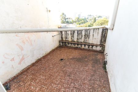 Varanda 2 de casa à venda com 3 quartos, 250m² em Jardim Itapemirim, São Paulo