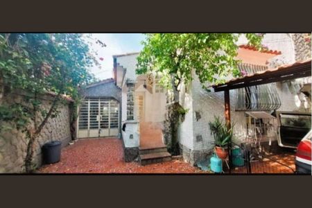 Casa à venda com 4 quartos, 210m² em Fonseca, Niterói