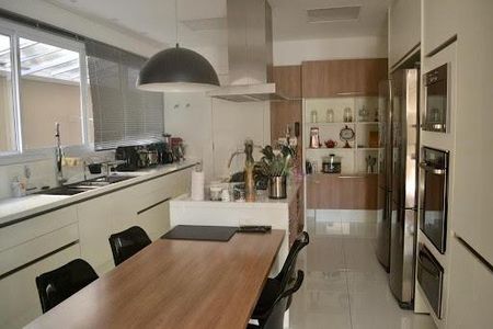 Casa à venda com 5 quartos, 450m² em Residencial Tambore III, Santana de Parnaíba