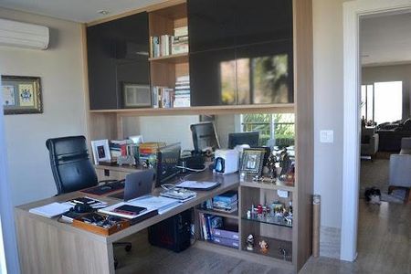 Casa à venda com 5 quartos, 450m² em Residencial Tambore III, Santana de Parnaíba