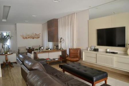 Casa à venda com 5 quartos, 450m² em Residencial Tambore III, Santana de Parnaíba