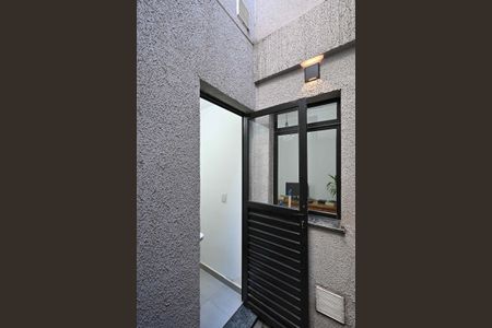 Apartamento à venda com 32m², 1 quarto e sem vagaÁrea de Serviço 