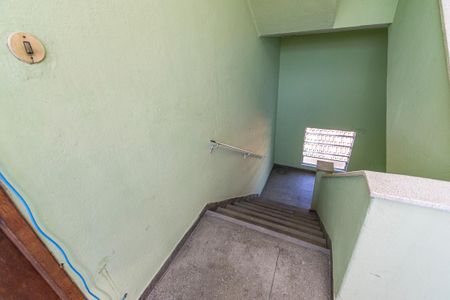 Área comum - Escada de acesso de apartamento para alugar com 2 quartos, 140m² em Irajá, Rio de Janeiro