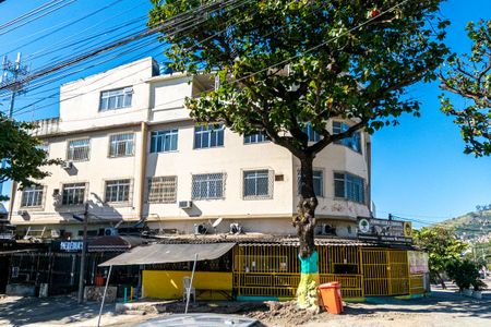 Fachada do Prédio de apartamento para alugar com 2 quartos, 140m² em Irajá, Rio de Janeiro