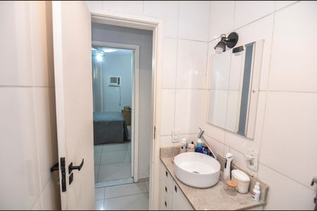 Apartamento à venda com 60m², 1 quarto e 1 vaga Apartamento à venda com 60m², 1 quarto e 1 vagaBanheiro