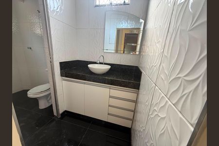 Casa para alugar com 170m², 3 quartos e 1 vaga Casa para alugar com 170m², 3 quartos e 1 vagabanheiro 2