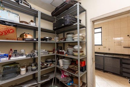 Casa à venda com 4 quartos, 272m² em Centro, Niterói