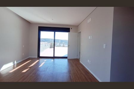 Casa de condomínio à venda com 294m², 4 quartos e 4 vagas