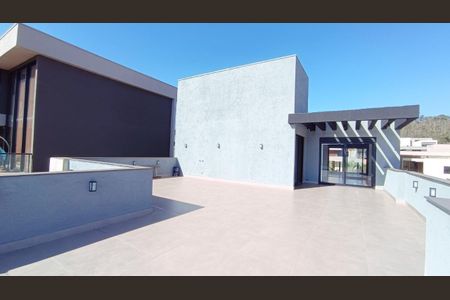 Casa de condomínio à venda com 294m², 4 quartos e 4 vagas