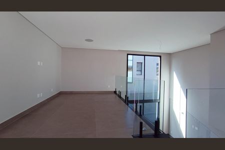 Casa de condomínio à venda com 294m², 4 quartos e 4 vagas