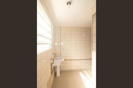 Casa para alugar com 310m², 3 quartos e 4 vagas Casa para alugar com 310m², 3 quartos e 4 vagasCozinha e Área de Serviço