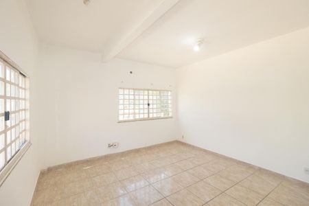 Casa para alugar com 310m², 3 quartos e 4 vagas Casa para alugar com 310m², 3 quartos e 4 vagasQuarto 1