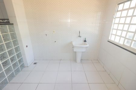 Casa para alugar com 310m², 3 quartos e 4 vagas Casa para alugar com 310m², 3 quartos e 4 vagasCozinha e Área de Serviço