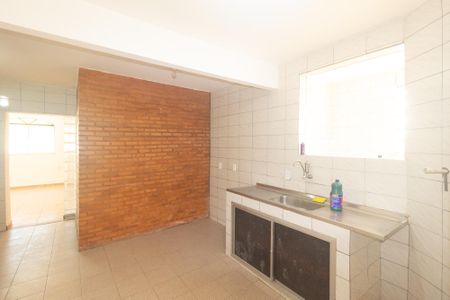 Casa para alugar com 310m², 3 quartos e 4 vagas Casa para alugar com 310m², 3 quartos e 4 vagasCozinha e Área de Serviço