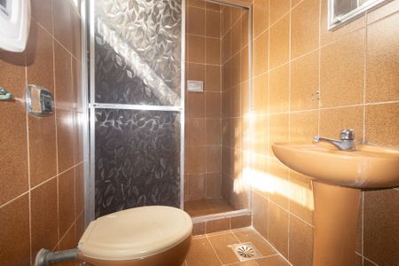 Casa para alugar com 310m², 3 quartos e 4 vagas Casa para alugar com 310m², 3 quartos e 4 vagasBanheiro Social 2