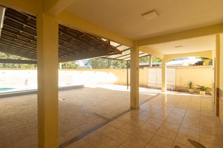 Varanda de casa para alugar com 3 quartos, 310m² em Campo Grande, Rio de Janeiro