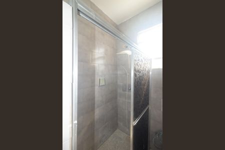 Casa para alugar com 310m², 3 quartos e 4 vagas Casa para alugar com 310m², 3 quartos e 4 vagasBanheiro Social 1