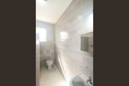 Casa para alugar com 310m², 3 quartos e 4 vagas Casa para alugar com 310m², 3 quartos e 4 vagasBanheiro Social 1
