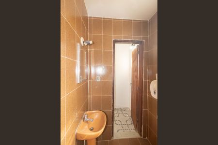 Casa para alugar com 310m², 3 quartos e 4 vagas Casa para alugar com 310m², 3 quartos e 4 vagasBanheiro Social 2