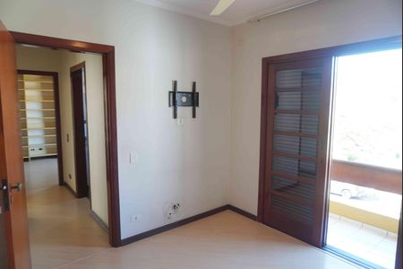 Casa de condomínio à venda com 390m², 4 quartos e 6 vagasSuite 2