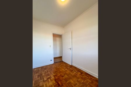 Casa de condomínio para alugar com 115m², 3 quartos e sem vaga Casa de condomínio para alugar com 115m², 3 quartos e sem vagaQuarto 3