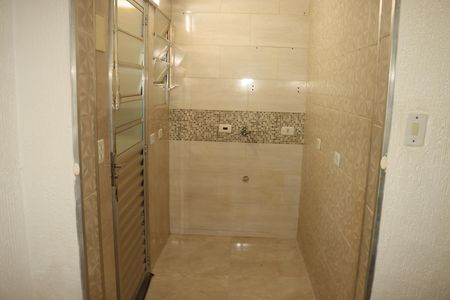 Casa para alugar com 1 quarto, 27m² em Vila Santa Virginia, São Paulo