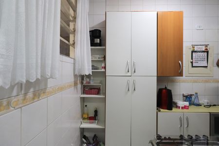 Apartamento à venda com 52m², 2 quartos e sem vaga Apartamento à venda com 52m², 2 quartos e sem vagaCozinha e Área de Serviço
