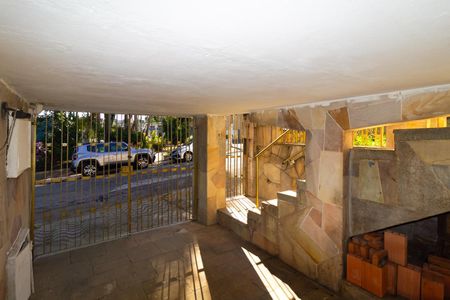 Garagem de casa à venda com 2 quartos, 140m² em Vila Celeste, São Paulo