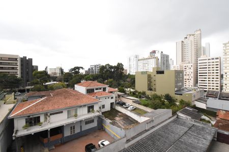 Apartamento à venda com 67m², 2 quartos e 2 vagasSacada com Churrasqueira