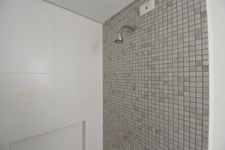 Apartamento à venda com 67m², 2 quartos e 2 vagasBanheiro da Suíte 2