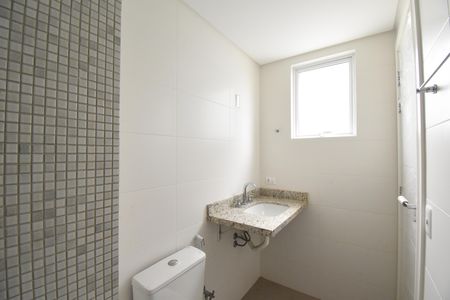 Apartamento à venda com 67m², 2 quartos e 2 vagasBanheiro da Suíte 2