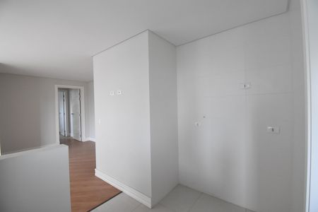 Apartamento à venda com 67m², 2 quartos e 2 vagasCozinha