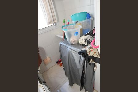 Apartamento à venda com 54m², 2 quartos e 1 vaga Apartamento à venda com 54m², 2 quartos e 1 vagaÁrea de Serviço