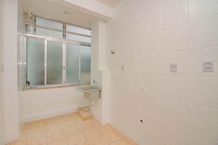 Cozinha e Área de Serviço de apartamento para alugar com 2 quartos, 50m² em Cristo Redentor, Porto Alegre
