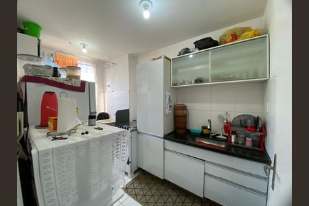 Cozinha de apartamento à venda com 2 quartos, 59m² em Chácara, Betim