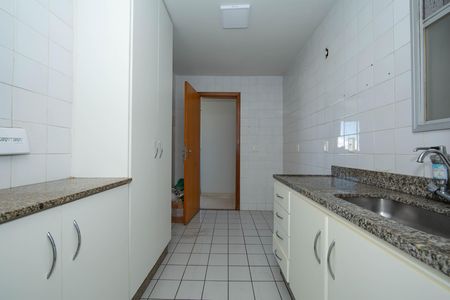 COZINHA de apartamento à venda com 3 quartos, 80m² em Calafate, Belo Horizonte