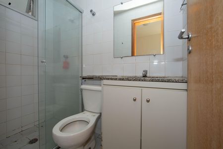 Apartamento à venda com 80m², 3 quartos e 1 vaga Apartamento à venda com 80m², 3 quartos e 1 vagaBANHEIRO2