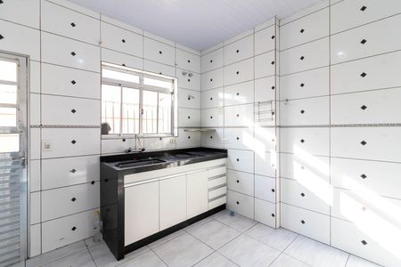 Casa para alugar com 100m², 2 quartos e 1 vagaCozinha