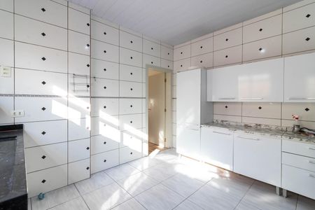 Casa para alugar com 100m², 2 quartos e 1 vagaCozinha