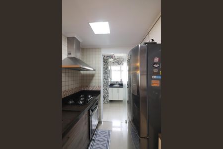 Apartamento à venda com 104m², 2 quartos e 2 vagasCozinha 