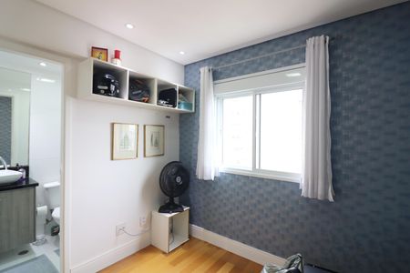 Apartamento à venda com 104m², 2 quartos e 2 vagasQuarto 2 - Suíte